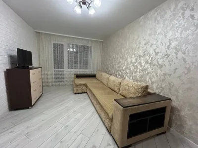 2-комнатная квартира на сутки — Речица, Наумова 26